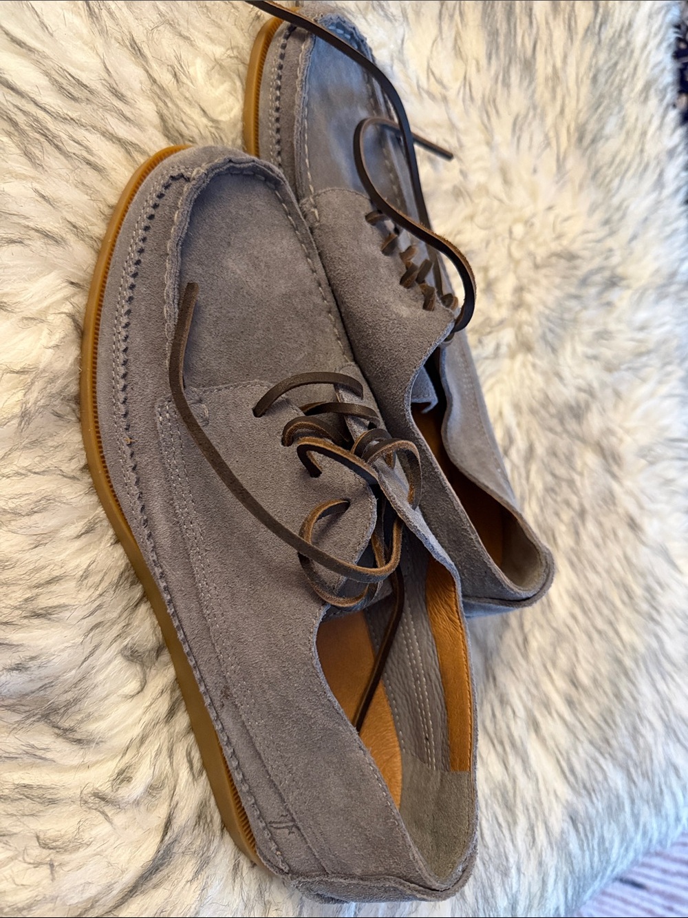 Frye Men’s Suede Chukka Lace-Up Shoes in Gray
